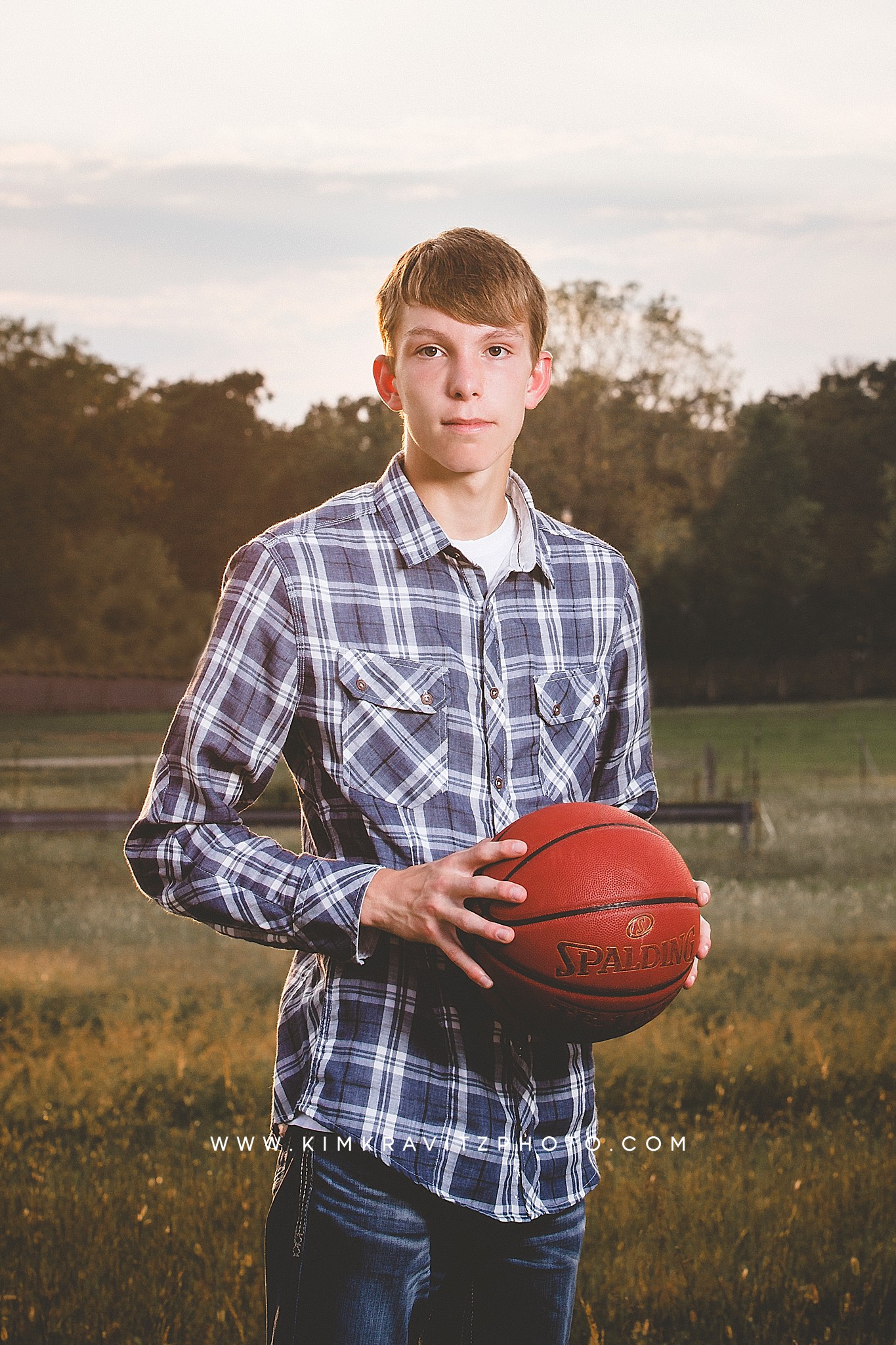 basketball senior pictures Kim Kravitz Aberdeen Maryland photographer