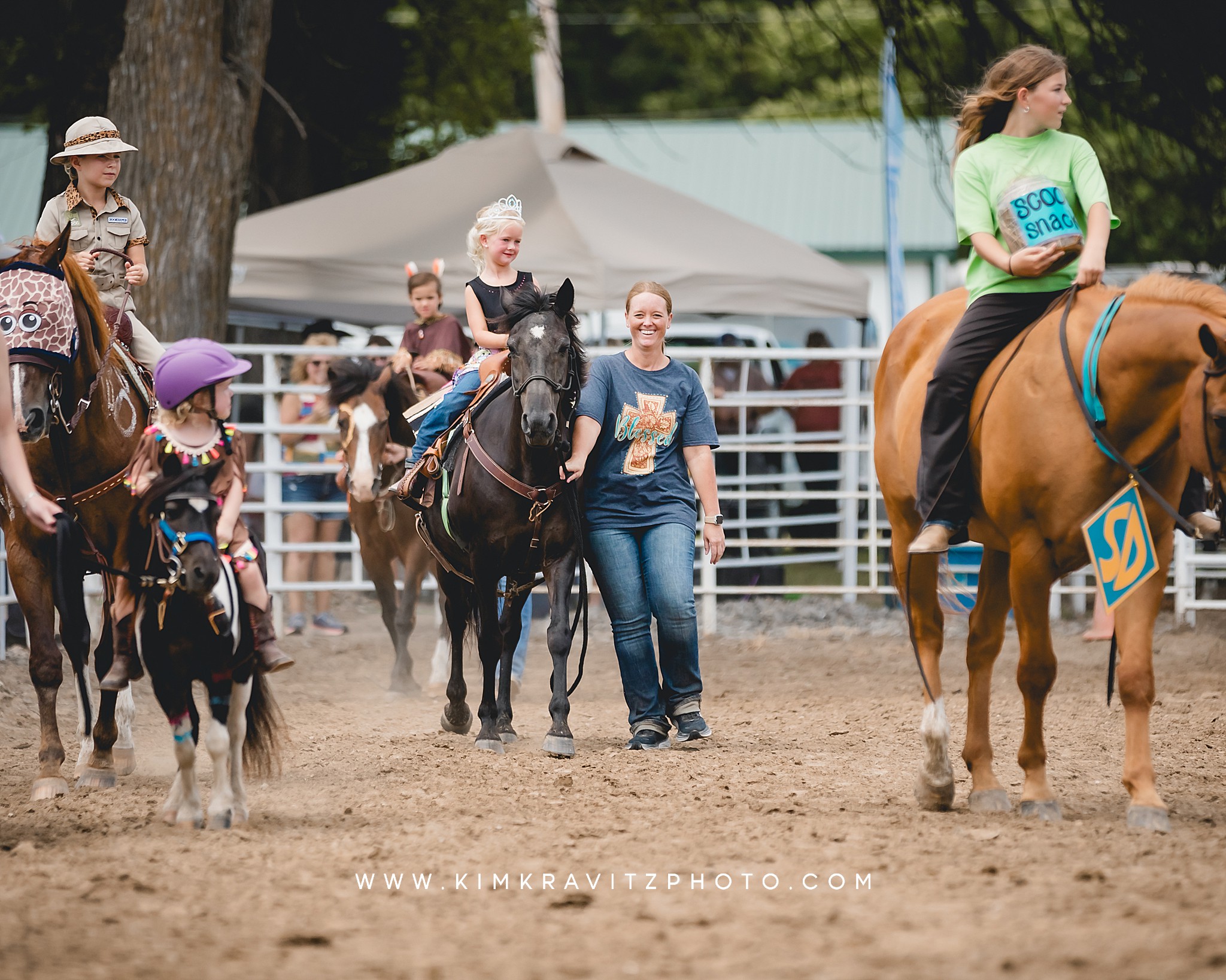 Crawford County Kansas Open horse show at the fairgrounds in girard kansas Kim Kravitz