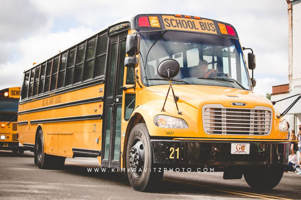 school bus girard kansas kim kravitz